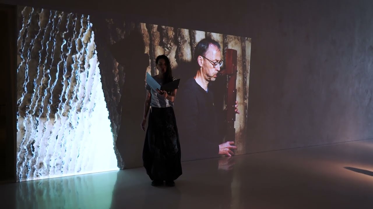 PLENI SUNT COELI • Book of hours and landscapes 2025